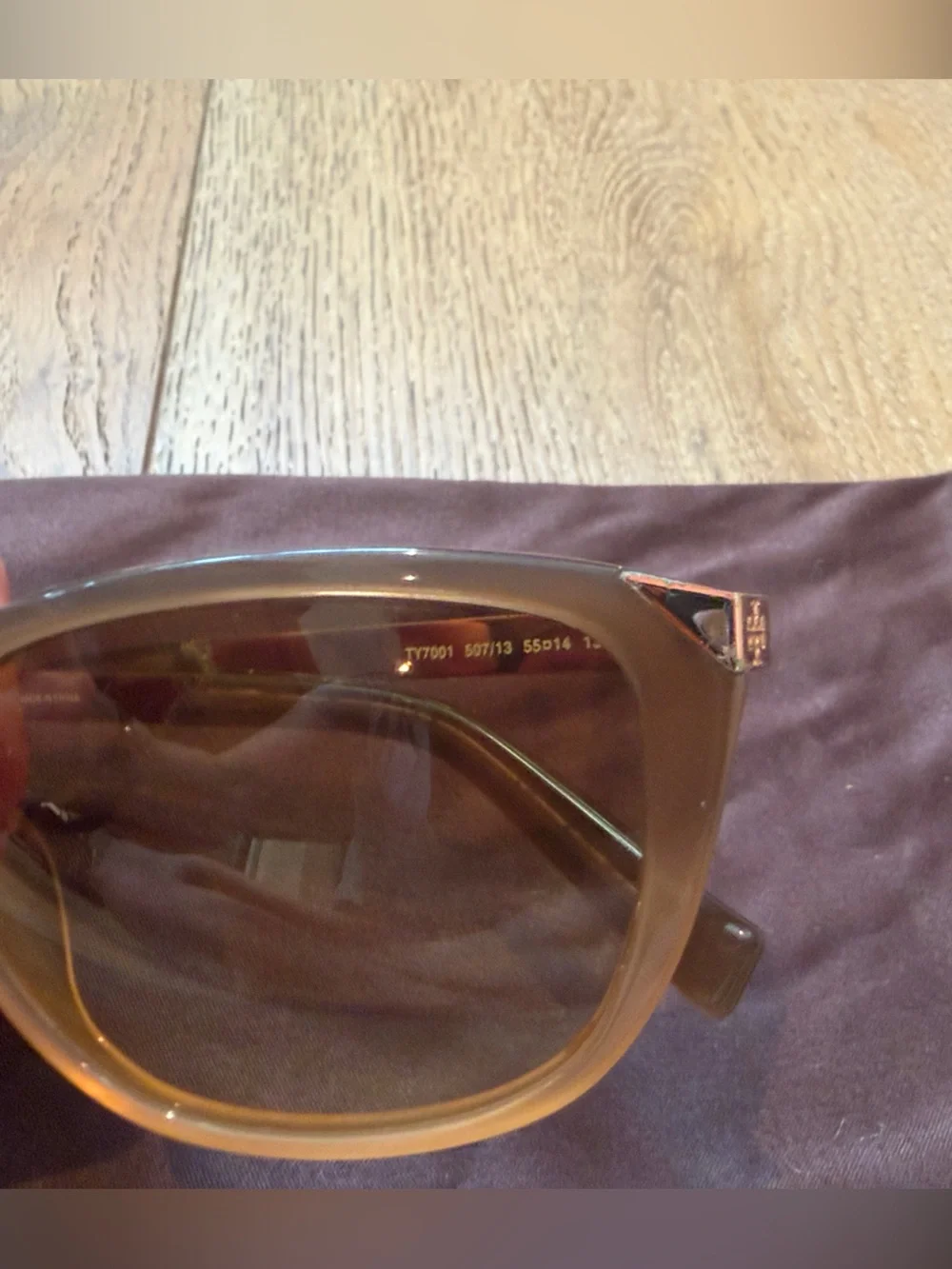 Tory Burch tory accents case